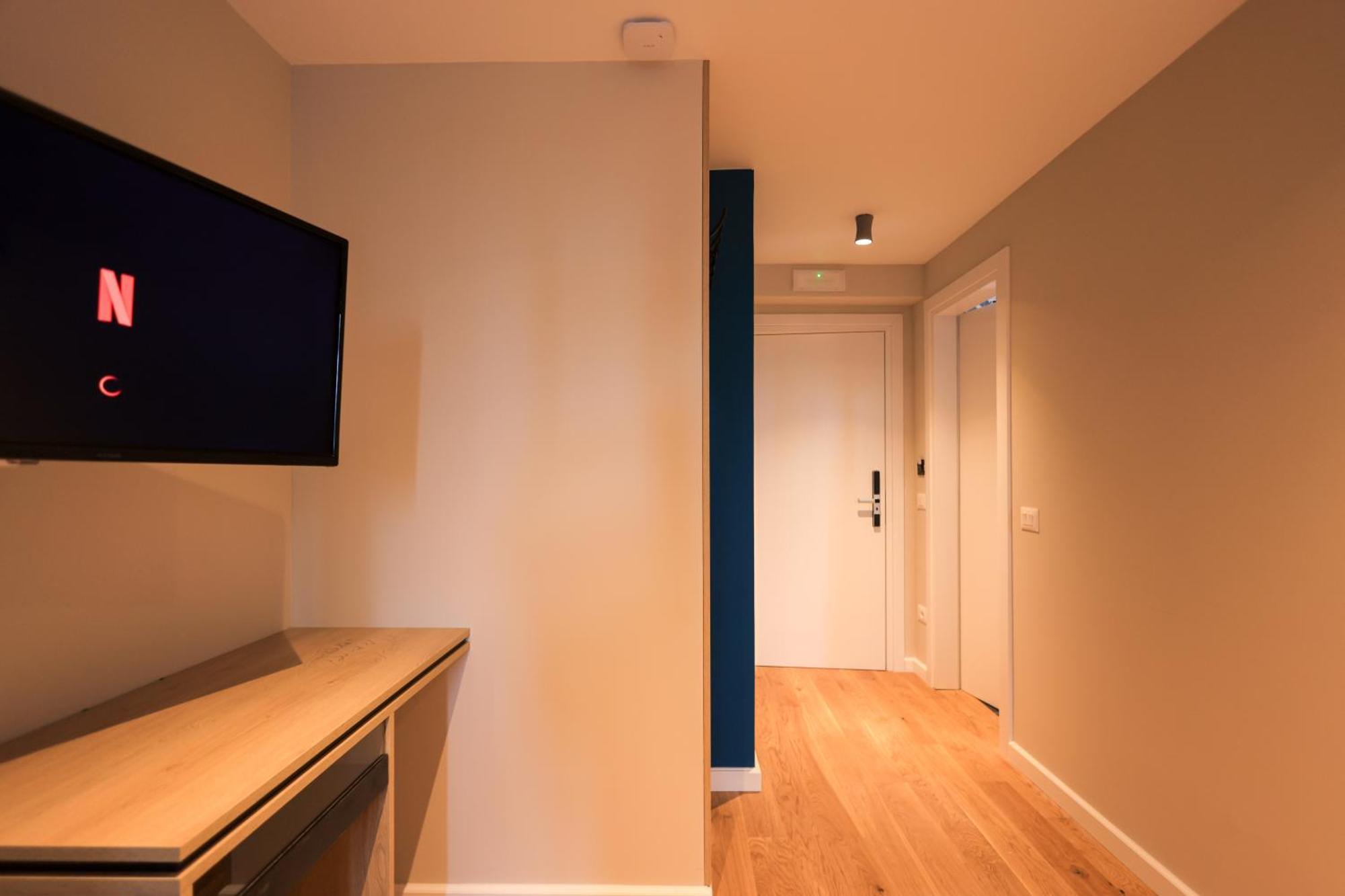 Grandstay Studios Dıraç Dış mekan fotoğraf