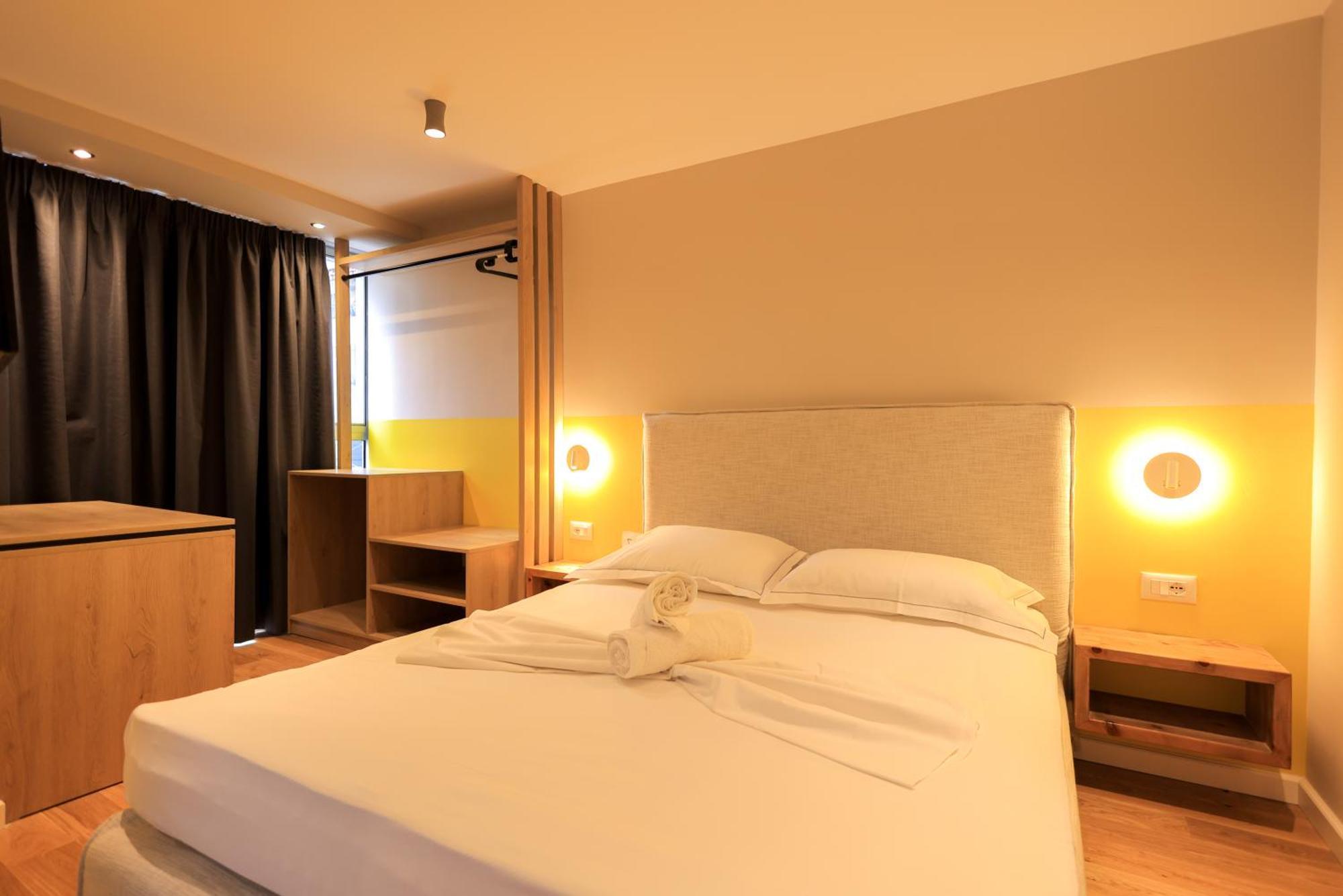 Grandstay Studios Dıraç Dış mekan fotoğraf